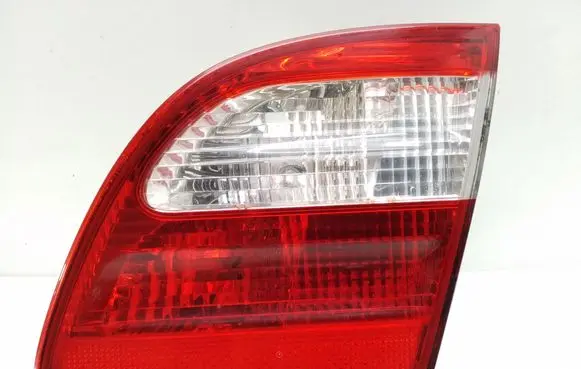 Mercedes-Benz E W211 Tailgate rear/tail lights A2118201464