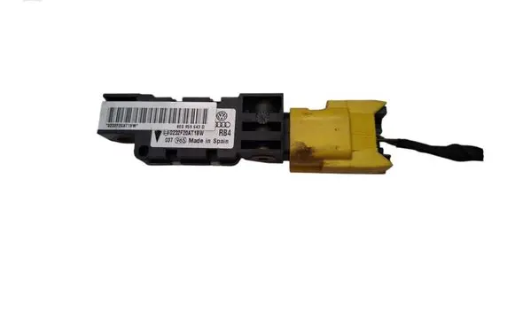 Volkswagen Phaeton Airbag deployment crash/impact sensor 8E0959643D