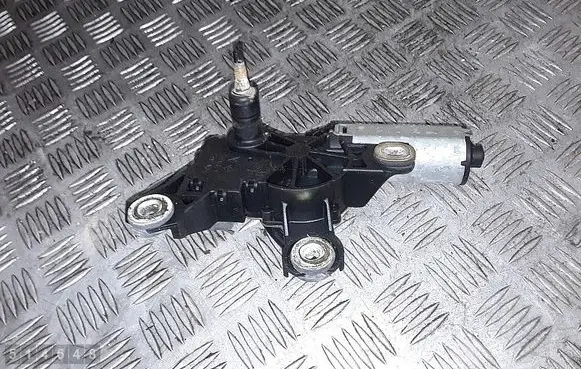 Audi A4 S4 B5 8D Rear window wiper motor