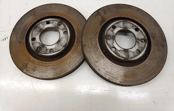 Peugeot 2008 II Front brake disc