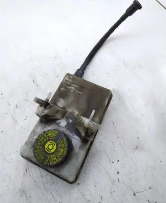 Citroen DS5 Brake fluid reservoir 03355815053