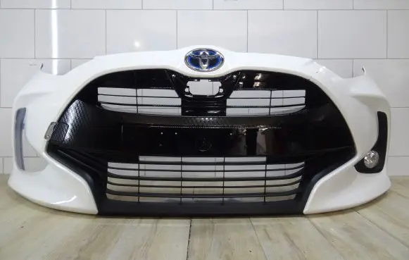 Toyota Yaris Front bumper 521190DA00