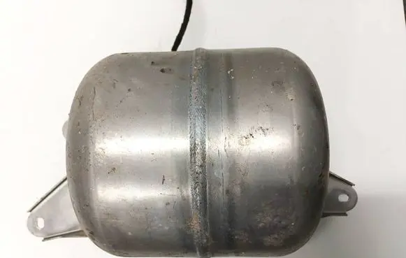 Audi A6 Allroad C5 Vacuum air tank 4Z7616201