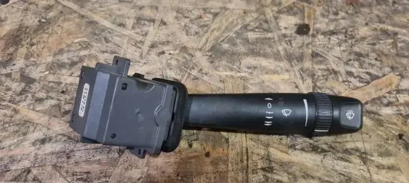Volvo S80 Wiper control stalk 8691695
