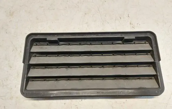 Ford Ranger IV Rear air vent grill 