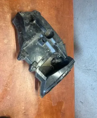 BMW X6 F16 Rear bumper mounting bracket 7338286
