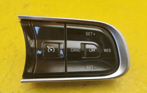 Fiat 500L Multifunctional control switch/knob 0735743647 T149130925 45301S