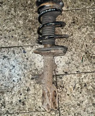 Toyota Corolla Verso AR10 Front shock absorber/damper