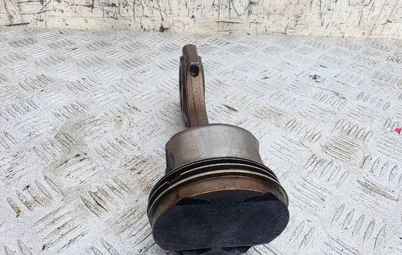 BMW 5 E39 Piston with connecting rod 84L39 1432091