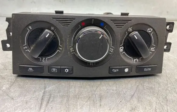 Opel Antara Climate control unit 96850951 DPC070322085