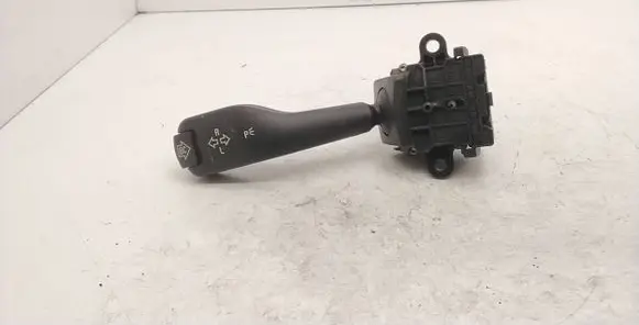 BMW 3 E46 Indicator stalk 8363668M 01104010