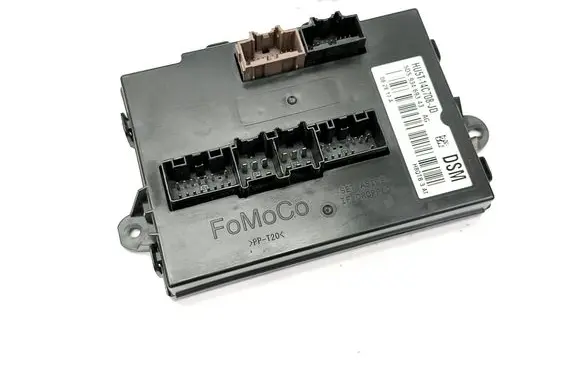 Ford Fusion II Seat control module HU5T14C708JD