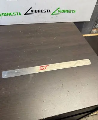 Ford Focus Front sill trim cover JX7BA132K14BB