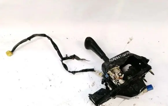 Nissan Almera Tino Gear shifter/selector