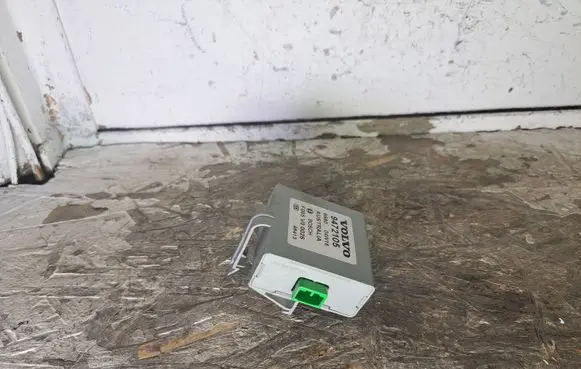 Volvo XC90 Alarm control unit/module 9472105