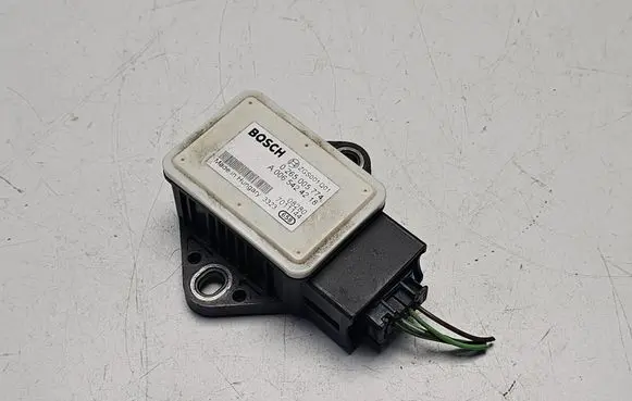 Mercedes-Benz Vito Viano W639 ESP acceleration yaw rate sensor 0265005774 7011144 A0065424218