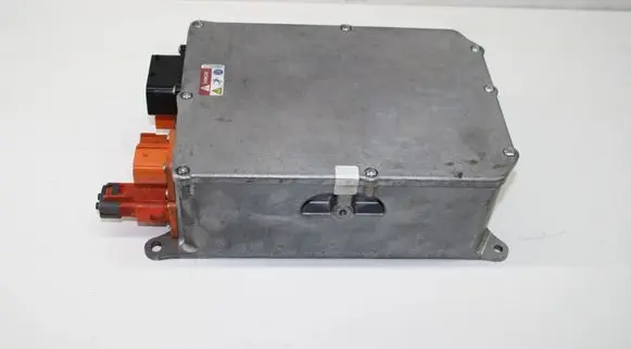 Porsche Panamera (970) Voltage converter inverter 5QE915682H