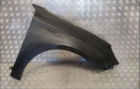 Alfa Romeo Giulietta Fender 