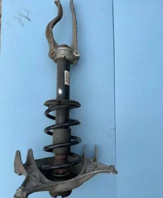 Porsche Macan (95B) Front shock absorber/damper 95B413031E