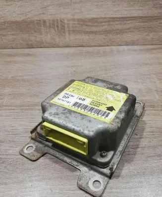 Mitsubishi Montero Airbag control unit/module MR268168 X6T41181