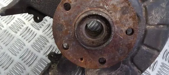 Seat Altea Front wheel hub