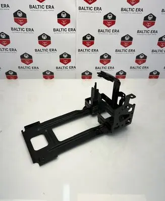 Battery bracket