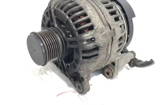 Seat Altea Generator/alternator 06F903023F