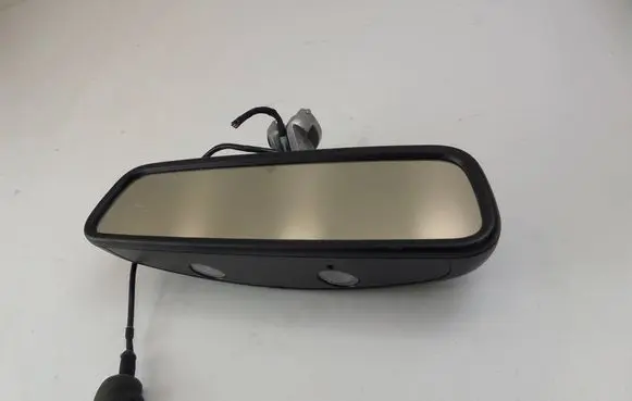 Rear view mirror (interior)