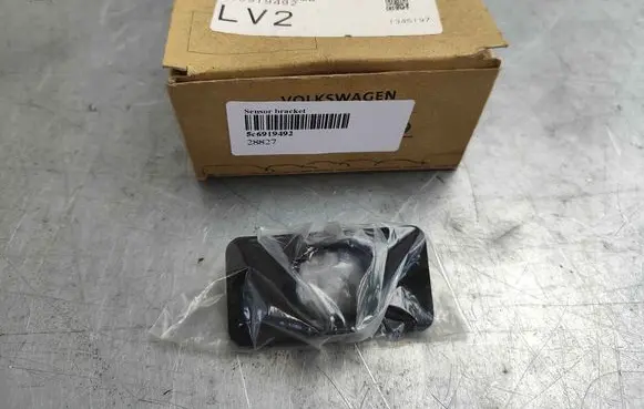 Volkswagen Jetta VI Front parking sensor holder (PDC) 5C6919492