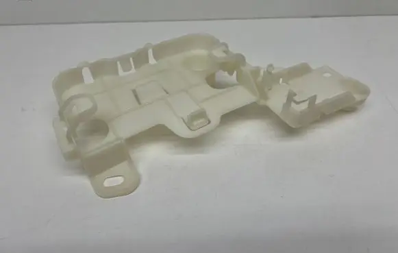 BMW 8 G15 Other engine bay part 9331170