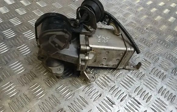 Volvo V40 EGR valve cooler 31422119