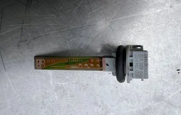 Volkswagen Touran I Interior temperature sensor 4B0820539