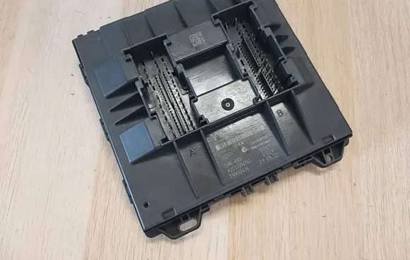 Seat Ibiza IV (6J,6P) Comfort/convenience module 6R0937087K