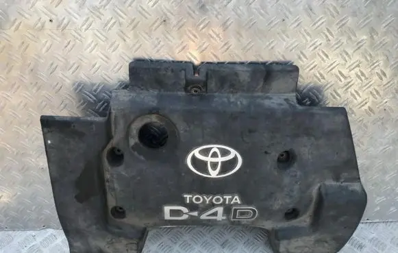 Toyota Avensis T250 Engine cover (trim)