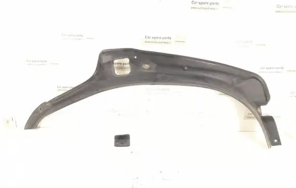 Mercedes-Benz ML W164 Loading door rubber seal (on body) 1646930133 1646931933