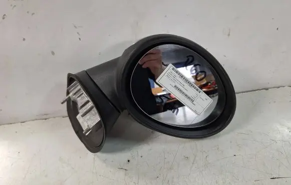 Mini Cooper Countryman R60 Front door electric wing mirror