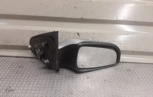 Opel Astra H Front door electric wing mirror 13252956