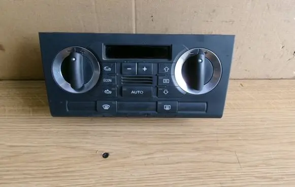 Audi A3 S3 8P Climate control unit 8P0820043M 412206018039