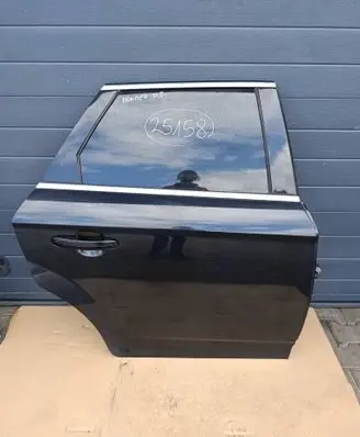 Ford Mondeo MK IV Rear door 