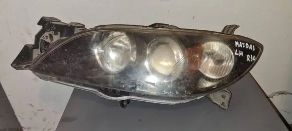 Mazda 3 I Headlight/headlamp P2690