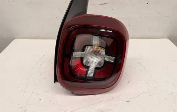 Dacia Duster II Rear/tail lights D2LAMPPT1 265503601R