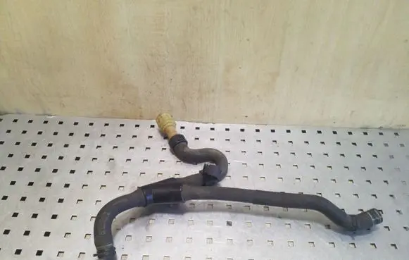 Opel Zafira C Engine coolant pipe/hose