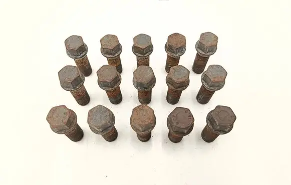 BMW 5 G30 G31 G38 Nuts/bolts 6890324