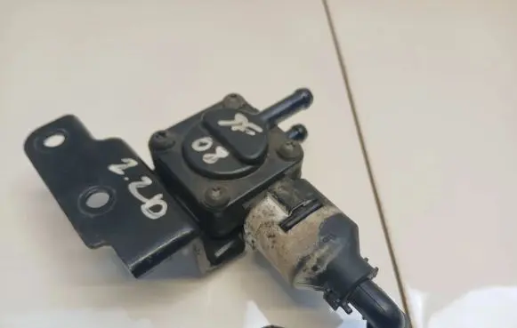 Hyundai Santa Fe Exhaust gas pressure sensor 3921027490