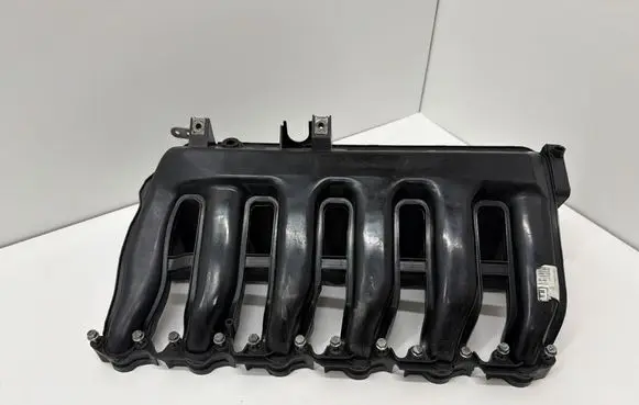 BMW 5 E60 E61 Intake manifold 7790700 7790701