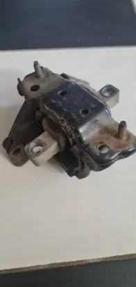 Volkswagen Polo Engine mount bracket 6Q0199555 01T3201M27