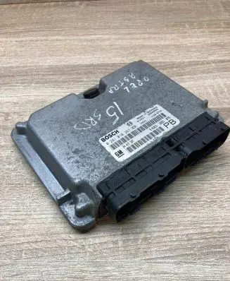 Opel Astra G Engine control unit/module ECU 0281010267 24417167