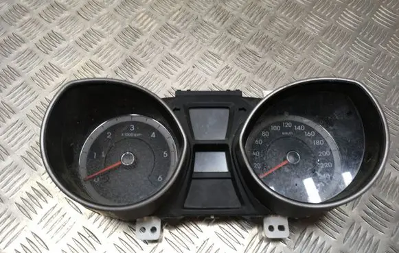 Hyundai i30 Speedometer (instrument cluster) 94003A6514 1100281630PO