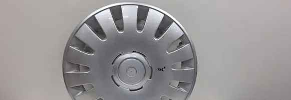 Volkswagen Sharan R16 wheel hub/cap/trim 7M7601147E 7M3601147E