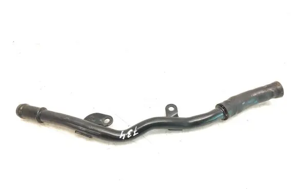 Volkswagen Golf VII Engine coolant pipe/hose 06K121085M